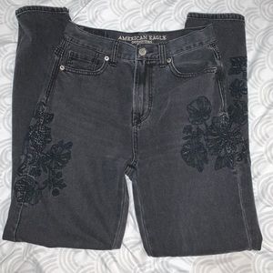 Black American Eagle (Mom) Jeans